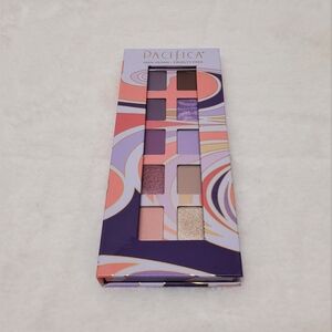 New Purple Eyeshadow Pallet